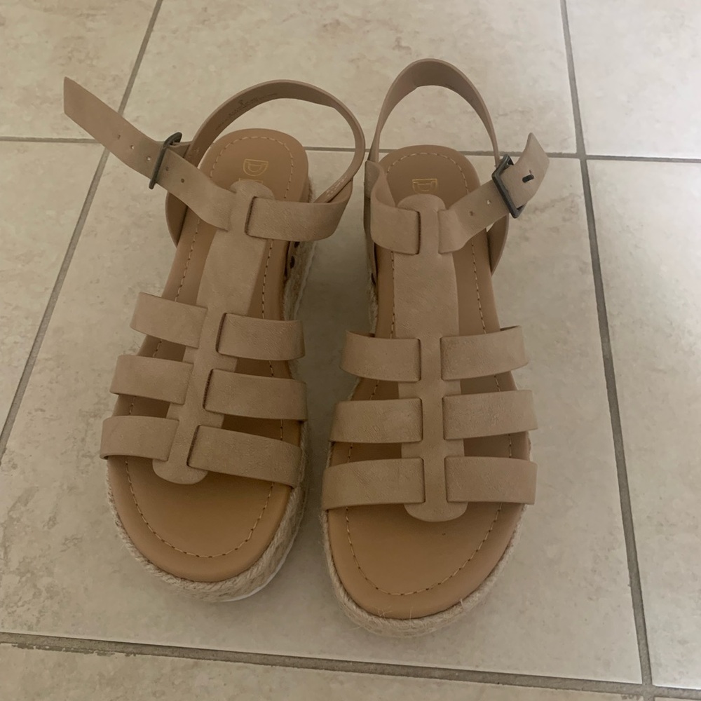 DLG Tan Espadrille Sandals